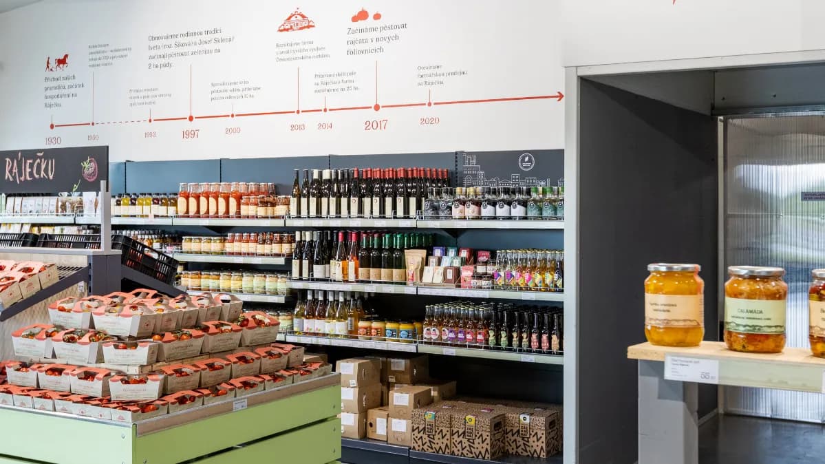 Branding for
a farm and local
food store
