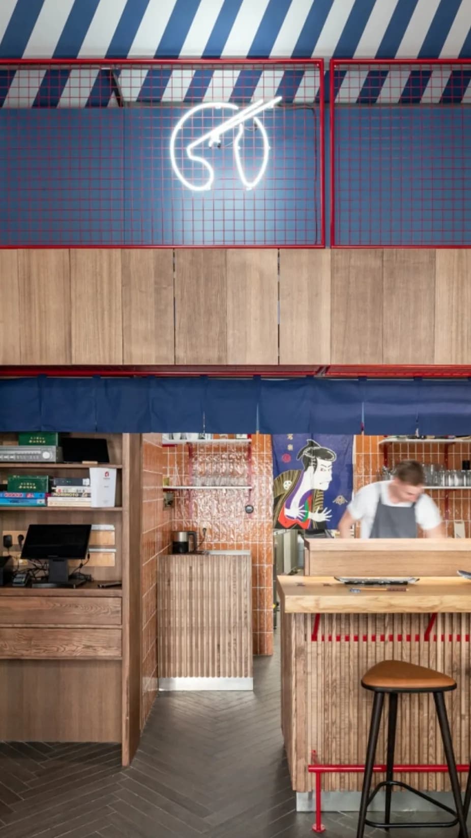 <p>Branding of a contemporary Japanese izakaya <strong>M</strong><strong>anya</strong>.</p>