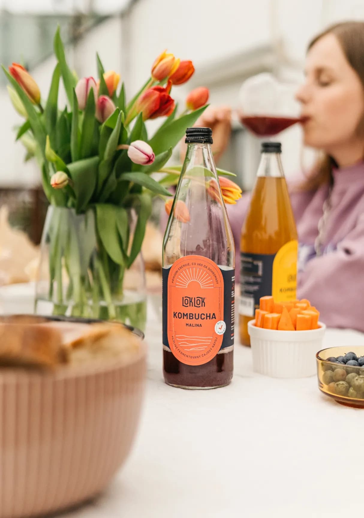 Branding
& strategy for
rising kombucha
brand