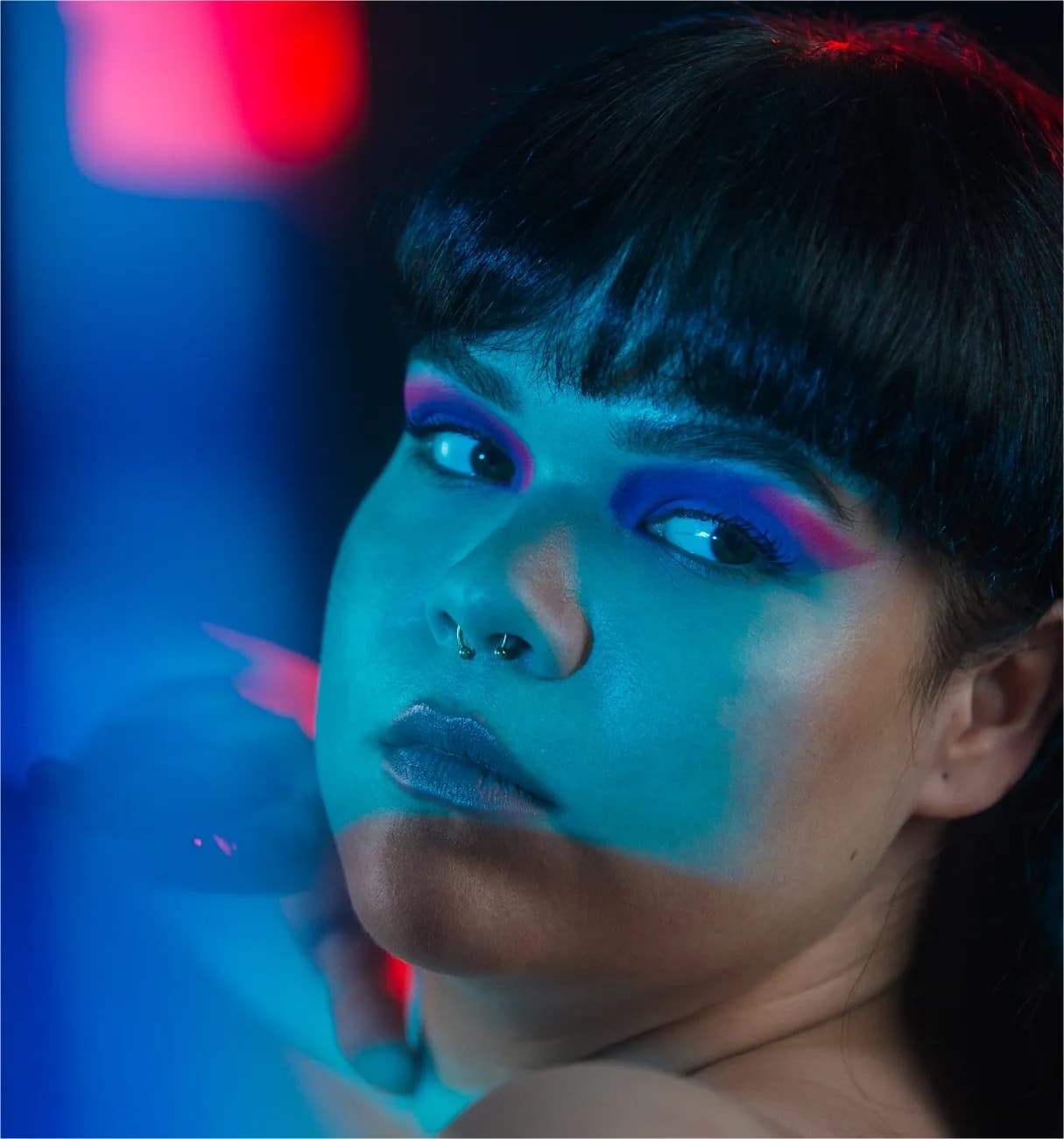 Bluring
the boundaries
of conventional
beauty