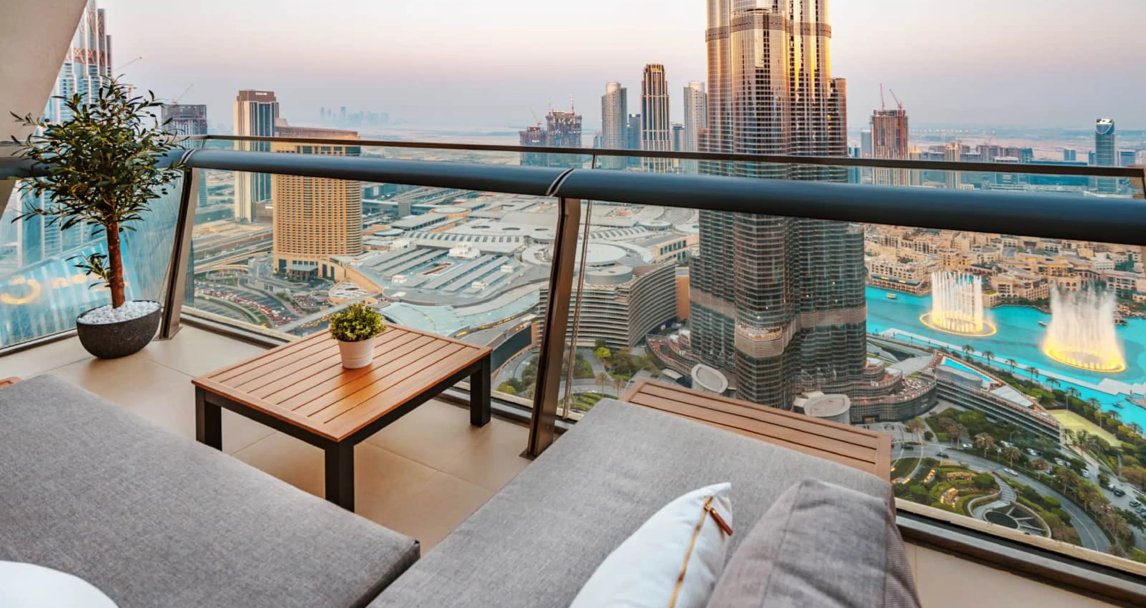 Branding
& website for
luxury apartments
in Dubai